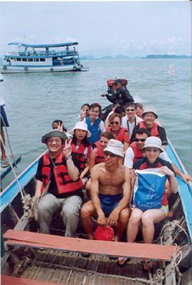 2004 (10).jpg - May-2-7--2004-第十一屆世界魚類營養研討會(泰國普吉島)之十-
